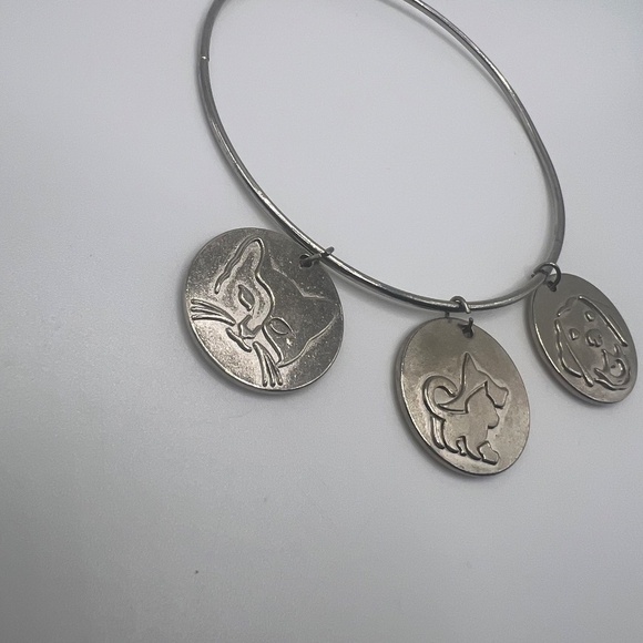 Silver Toned Cat & Dog Charm Bangle - Picture 3 of 5